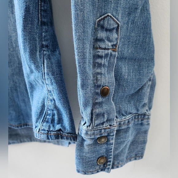 DIY Rehab Blue Western Denim Shirt - Picture 2 of 6
